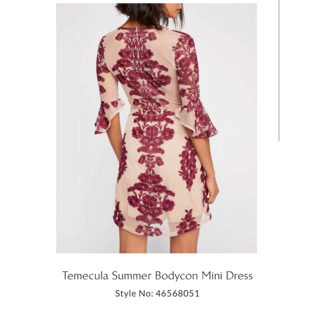 Women's For Love & Lemons Mini Dress XS Beige & Red Floral - Picture 2 of 7